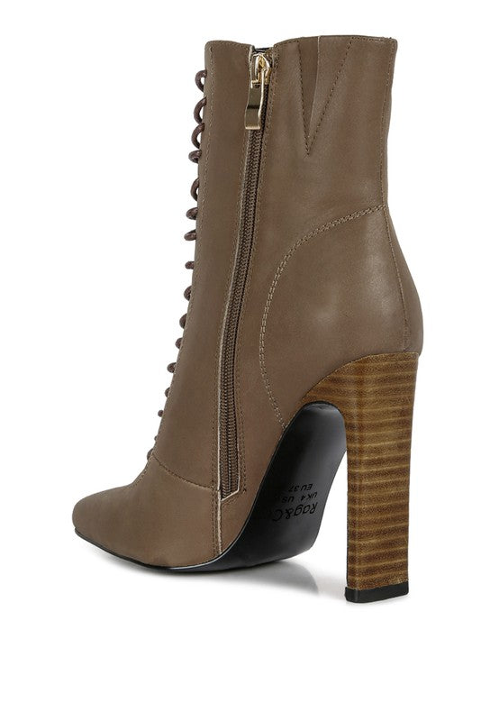 WYNDHAM Lace Up Leather Ankle Boots